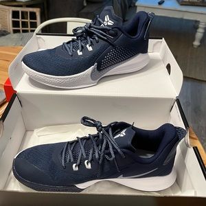 Kobe Bryant basketball shoes. Brand new never worn. Mens size 9, womens 10.5